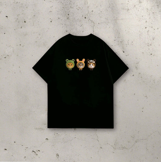 CAT OVERSIZED TSHIRT.