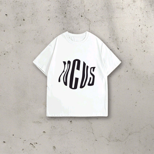 JUST FOCUS OVERSIZED TSHIRT.